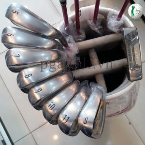 Bo-gay-golf-Honma-07-3-sao-ladies-2020 (2).jpg