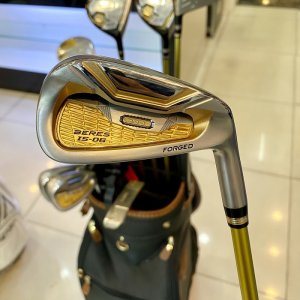 Bo-gay-golf-honma-3-sao-s06-cu (1).jpg