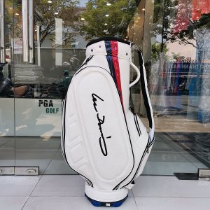 Tui-gay-golf-DJ (4).jpg